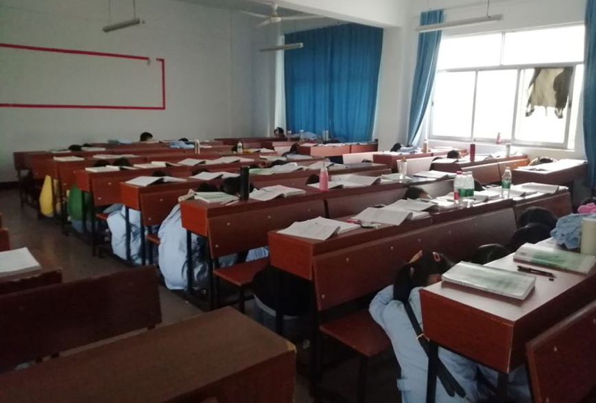 QQ图片20190516173137.png QQ图片20190516173137.png