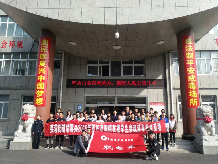 QQ图片20191101160152.png QQ图片20191101160152.png